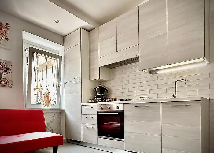 Casa Puccini Bienaime' דירה קררה